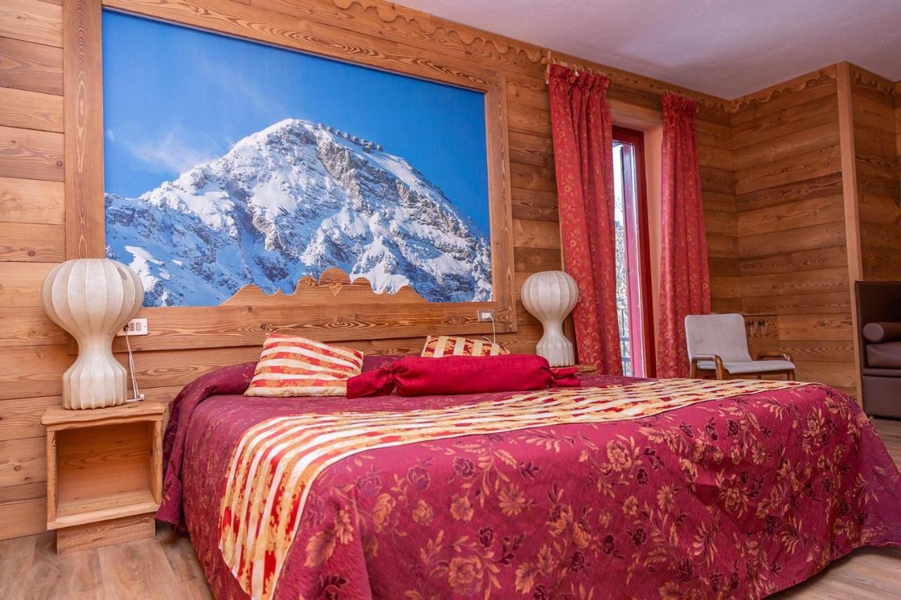 Hotel Chaberton Cesana Torinese Exteriör bild